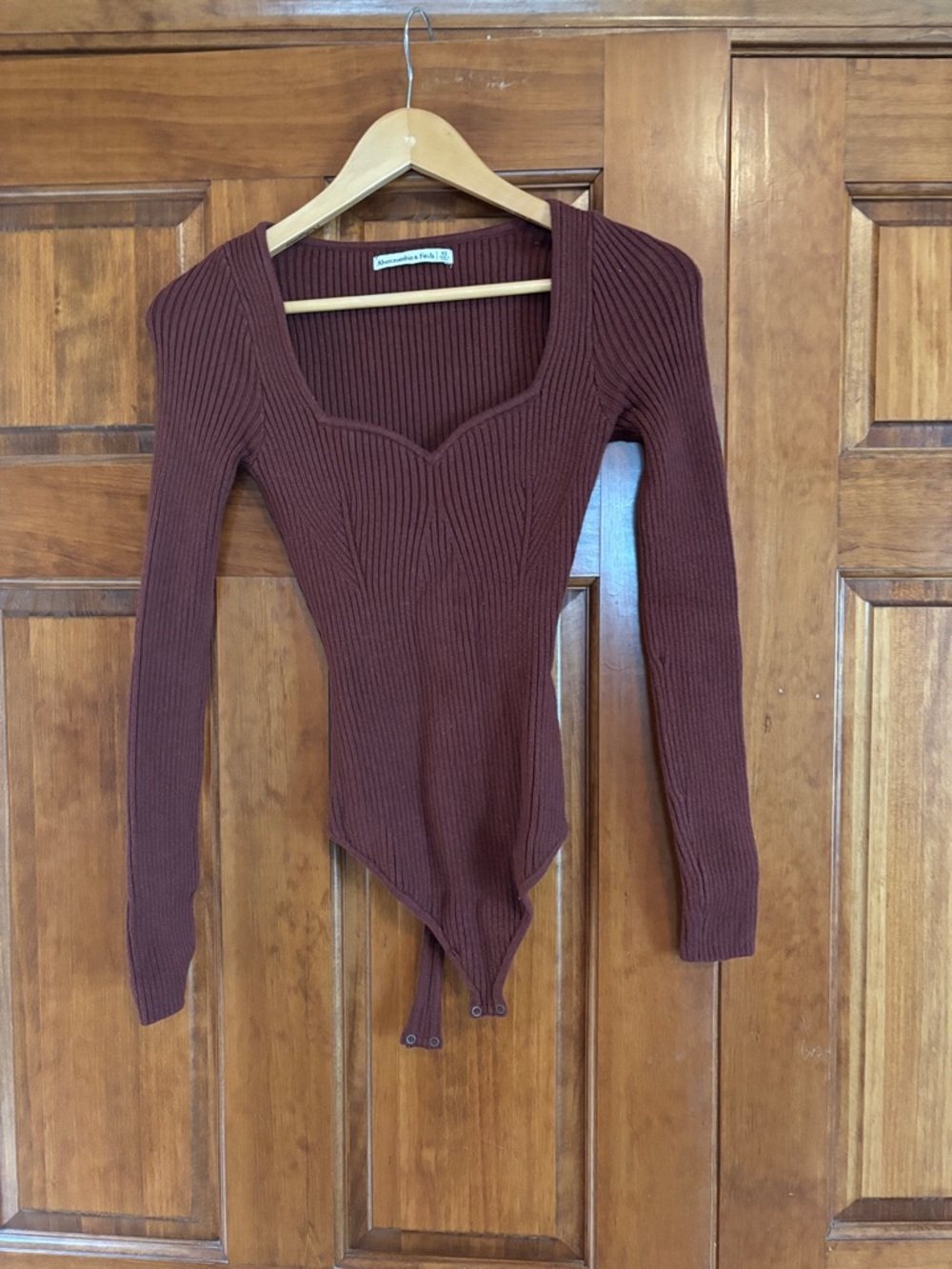 Abercrombie & Fitch Ribbed Long-Sleeve Bodysuit - Deep Brown